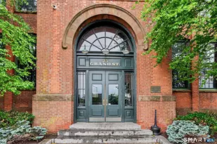 25 Grand St, Norwalk, CT 06851 - Photo 3