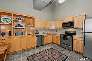 25 Grand St, Norwalk, CT 06851 - Photo 27