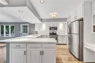 4 Cranbury Woods Rd, Norwalk, CT 06851 - Photo 11