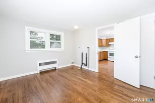 35 Greenfield St, Wethersfield, CT 06109 - Photo 7