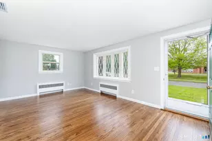 35 Greenfield St, Wethersfield, CT 06109 - Photo 5