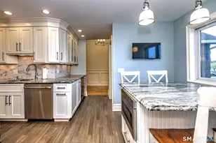 2 Old Town Hwy, East Haven, CT 06512 - Photo 17