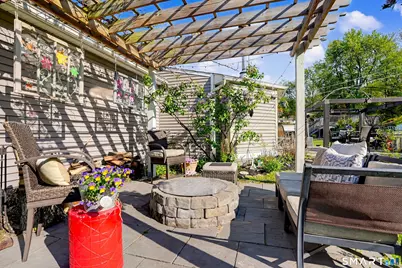 33 Stendahl Drive, Shelton, CT 06484 - Photo 9