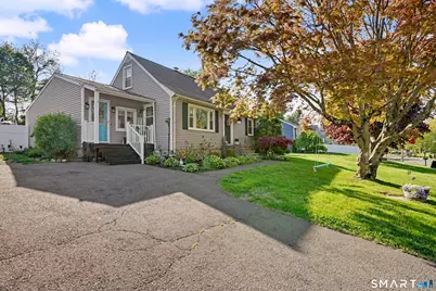 33 Stendahl Drive, Shelton, CT 06484 - Photo 3