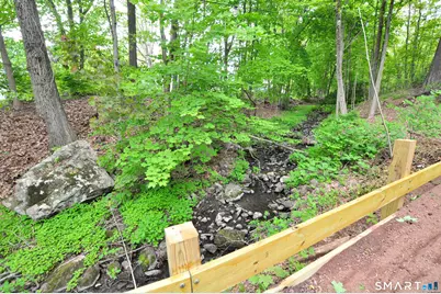 19 Smithfield Avenue, Meriden, CT 06451 - Photo 5