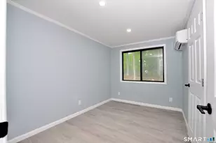19 Smithfield Ave, Meriden, CT 06451 - Photo 23