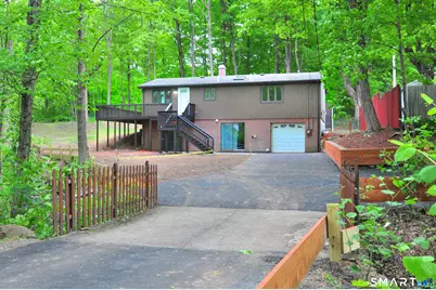 19 Smithfield Avenue, Meriden, CT 06451 - Photo 3