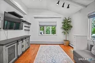 399 N Park Ave, Easton, CT 06612 - Photo 9