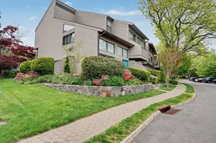 1465 East Putnam Ave, Greenwich, CT 06870 - Photo 17