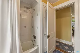 47 Gerard St, Manchester, CT 06040 - Photo 31