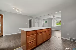 15 Whitwell St, Milford, CT 06460 - Photo 9