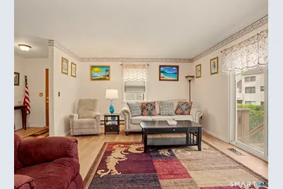 11 Deer Run #11, Bethel, CT 06801 - Photo 13