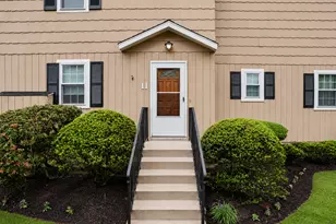11 Deer Run, Bethel, CT 06801 - Photo 3