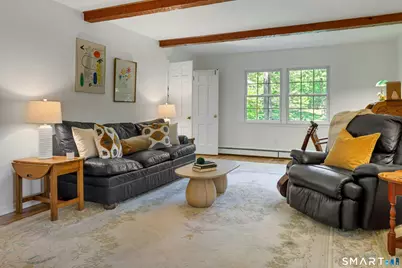 8 Mountain Trail, Stamford, CT 06903 - Photo 9