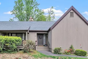 664 Osage Ln, Stratford, CT 06614 - Photo 11