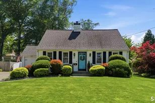 87 Knollwood Rd, North Haven, CT 06473 - Photo 1