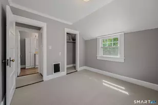 14 W Pleasant St, New London, CT 06320 - Photo 21