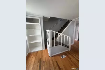 7 Armstrong Place, Bridgeport, CT 06608 - Photo 5