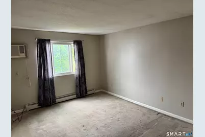 806 Hartford Road #E, Manchester, CT 06040 - Photo 9