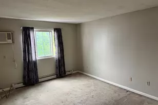 806 Hartford Rd, Manchester, CT 06040 - Photo 9