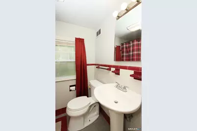 21 Ruby Street, New Haven, CT 06515 - Photo 29