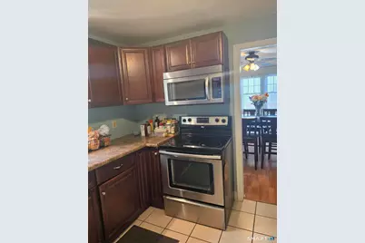 21 Ruby Street, New Haven, CT 06515 - Photo 5