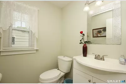 21 Ruby Street, New Haven, CT 06515 - Photo 21