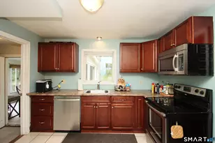 21 Ruby St, New Haven, CT 06515 - Photo 15