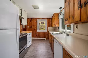 33 Hartford Ave, Madison, CT 06443 - Photo 13