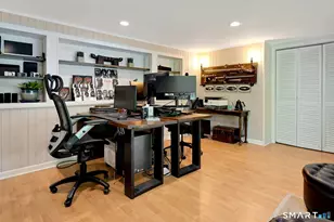 21 Dogwood Dr, Danbury, CT 06811 - Photo 27