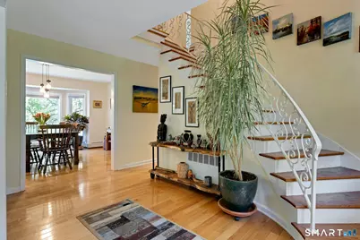 21 Dogwood Drive, Danbury, CT 06811 - Photo 3