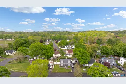 4 Nicholas Drive, East Haven, CT 06512 - Photo 3