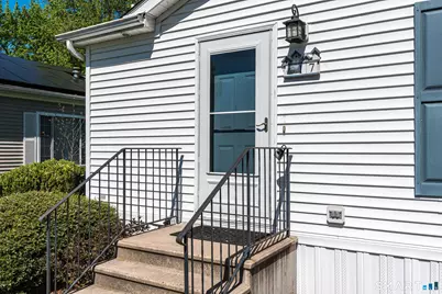 17 Laurel Circle, East Windsor, CT 06088 - Photo 5