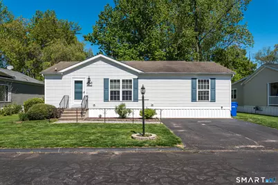 17 Laurel Circle, East Windsor, CT 06088 - Photo 1