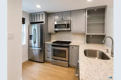 10 Evergreen Place #10, Rocky Hill, CT 06067 - Photo 3