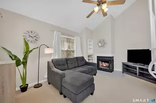 29 Carriage Crossing Ln, Middletown, CT 06457 - Photo 9