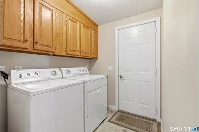 21 Hillcrest Drive, Montville, CT 06382 - Photo 15