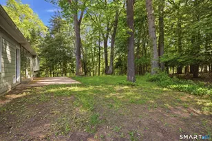 32 Hemlock Ln, East Hartford, CT 06118 - Photo 23