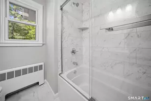 32 Hemlock Ln, East Hartford, CT 06118 - Photo 21