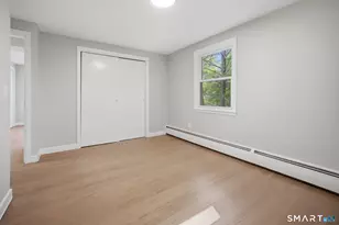 32 Hemlock Ln, East Hartford, CT 06118 - Photo 17