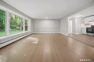 32 Hemlock Ln, East Hartford, CT 06118 - Photo 11