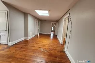 130 Bradley Ave, Meriden, CT 06451 - Photo 3