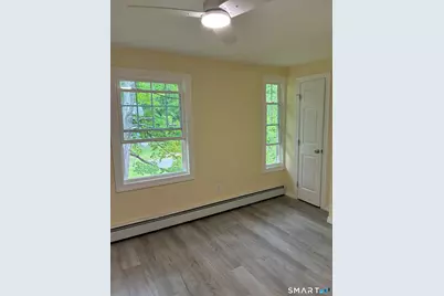 9 Loomis Street, Winchester, CT 06098 - Photo 15