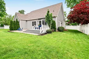228 S Main St, Manchester, CT 06040 - Photo 3