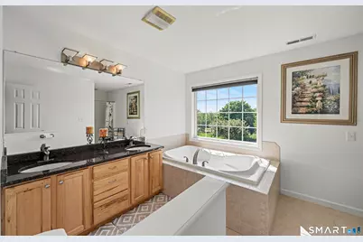 124 Damascus Road, Branford, CT 06405 - Photo 23
