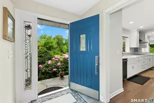 3 May Dr, Norwalk, CT 06850 - Photo 3