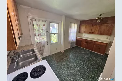 168 Bonner Street, Hartford, CT 06106 - Photo 15
