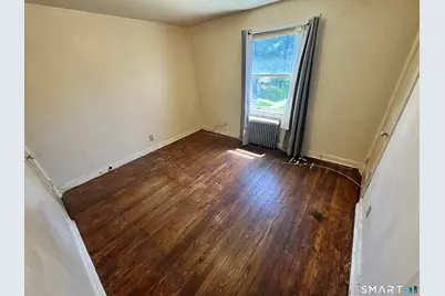 168 Bonner Street, Hartford, CT 06106 - Photo 9