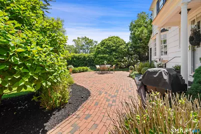 42 Newport Avenue, West Hartford, CT 06107 - Photo 29