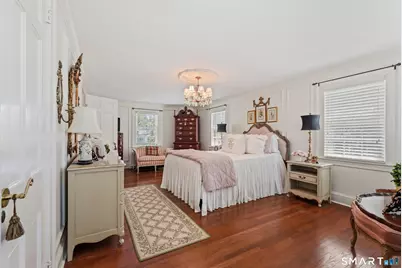 42 Newport Avenue, West Hartford, CT 06107 - Photo 17